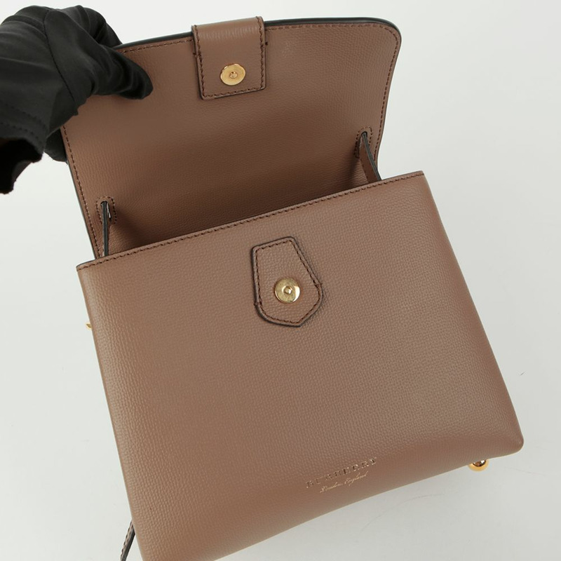BURBERRY Camberley 小號托特單肩包-9