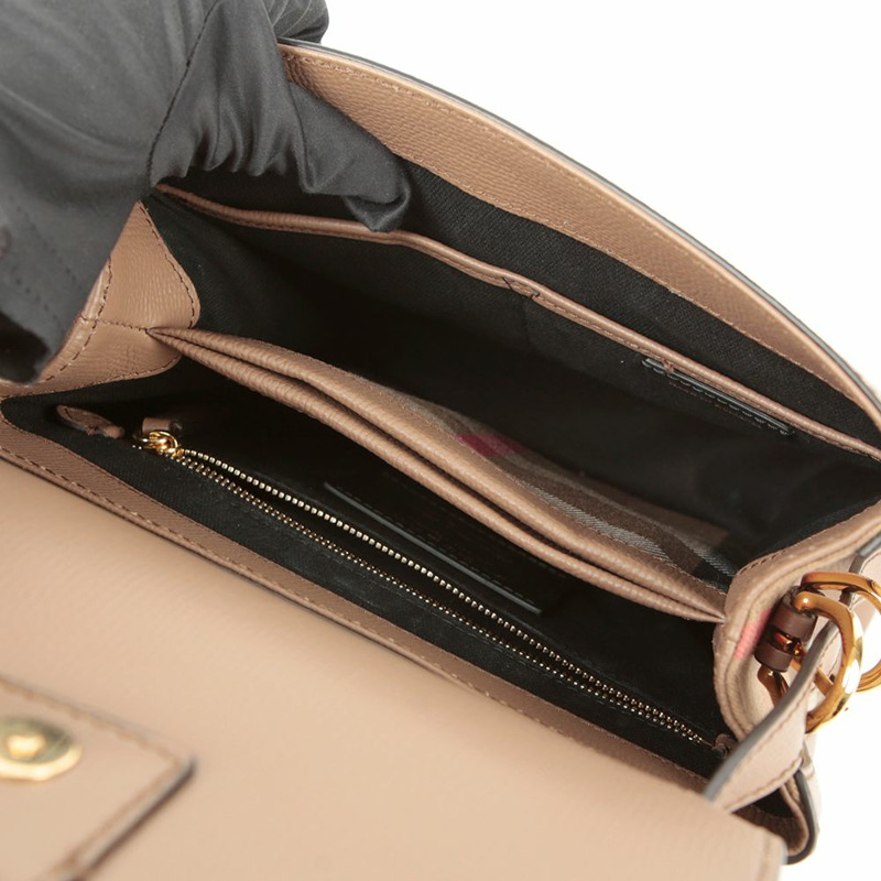 BURBERRY Camberley 小號托特單肩包-10