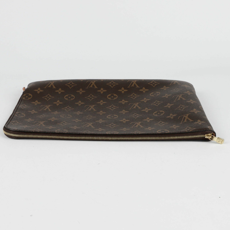 LOUIS VUITTON Etui Voyage MM 手拿包 M44499-3