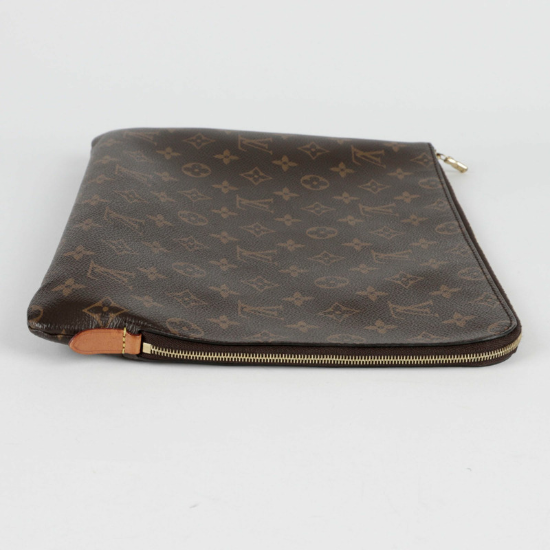 LOUIS VUITTON Etui Voyage MM 手拿包 M44499-7
