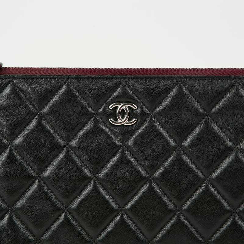 CHANEL 經典新款中型手拿包 A82545-2