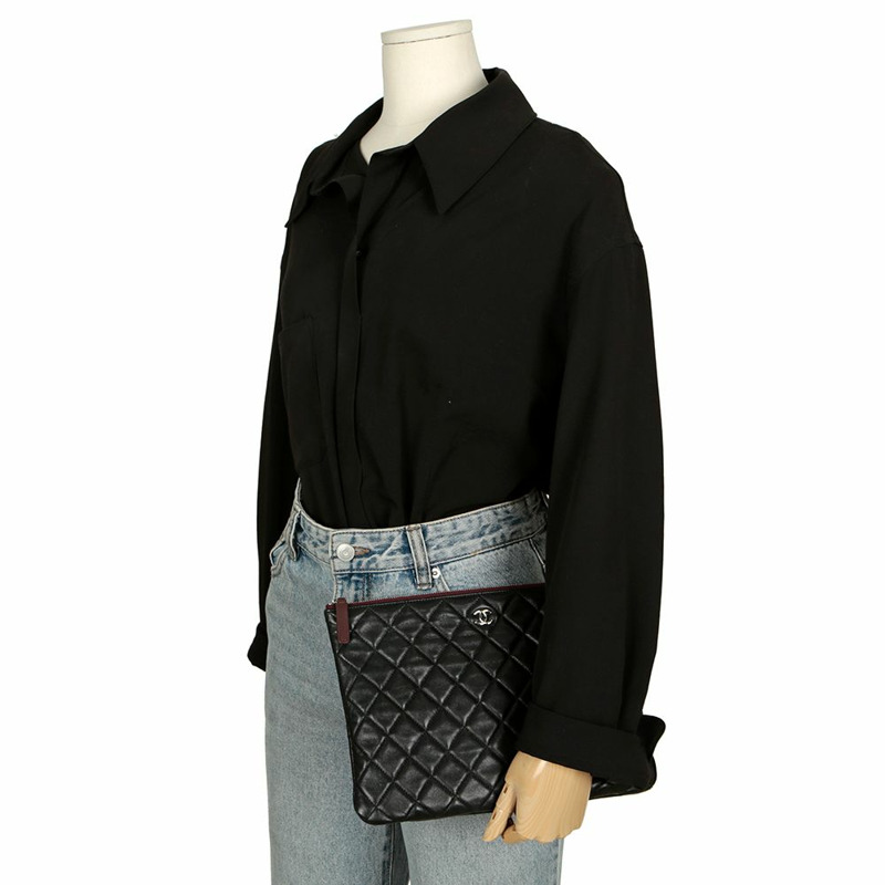 CHANEL 經典新款中型手拿包 A82545-13