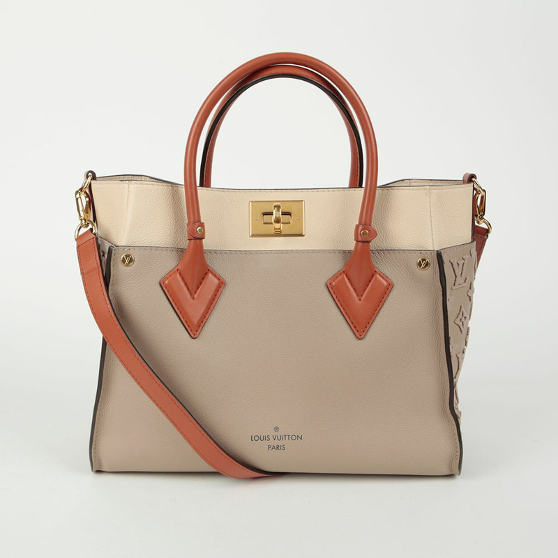 LOUIS VUITTON On My Side 手提單肩包-1