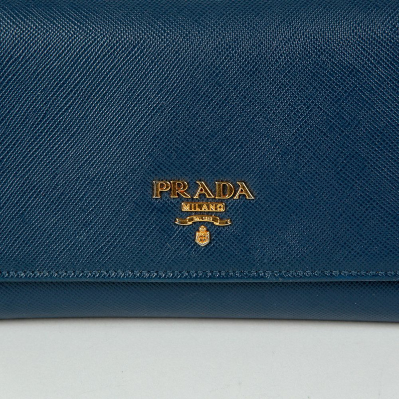 PRADA 金屬標誌緊湊型皮夾-1