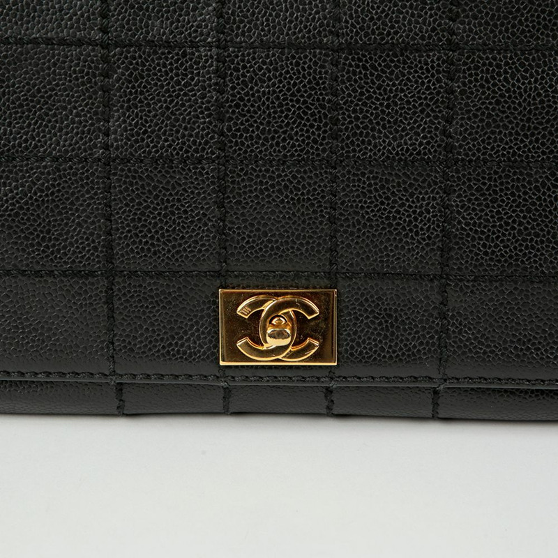 CHANEL Caviar Skin Wild Stitch 巧克力條翻蓋鏈條單肩包-1