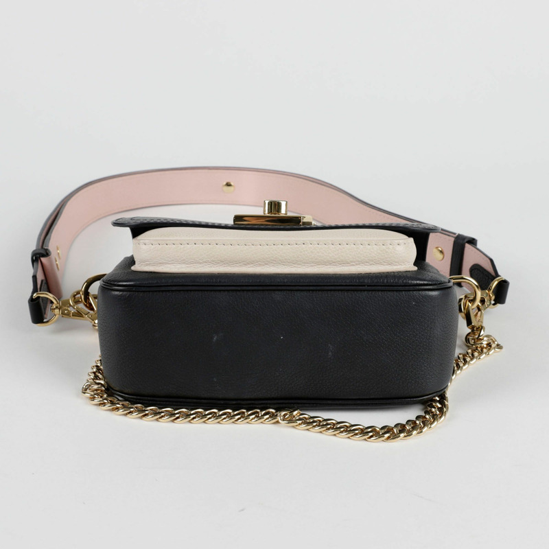 LOUIS VUITTON M58557 Lock Me Tender 肩斜背包-7