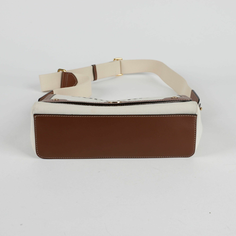 BURBERRY Note Hesperie 印花肩斜背包 8030249-7