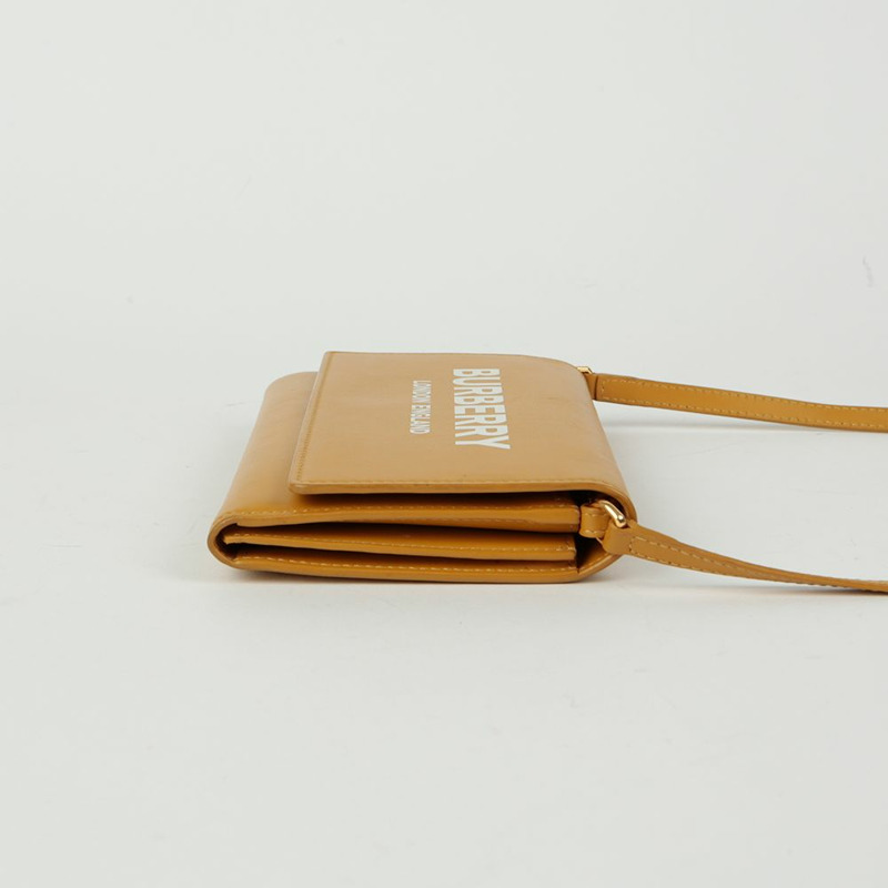 BURBERRY Hazelmeier WOC 肩斜背包-5
