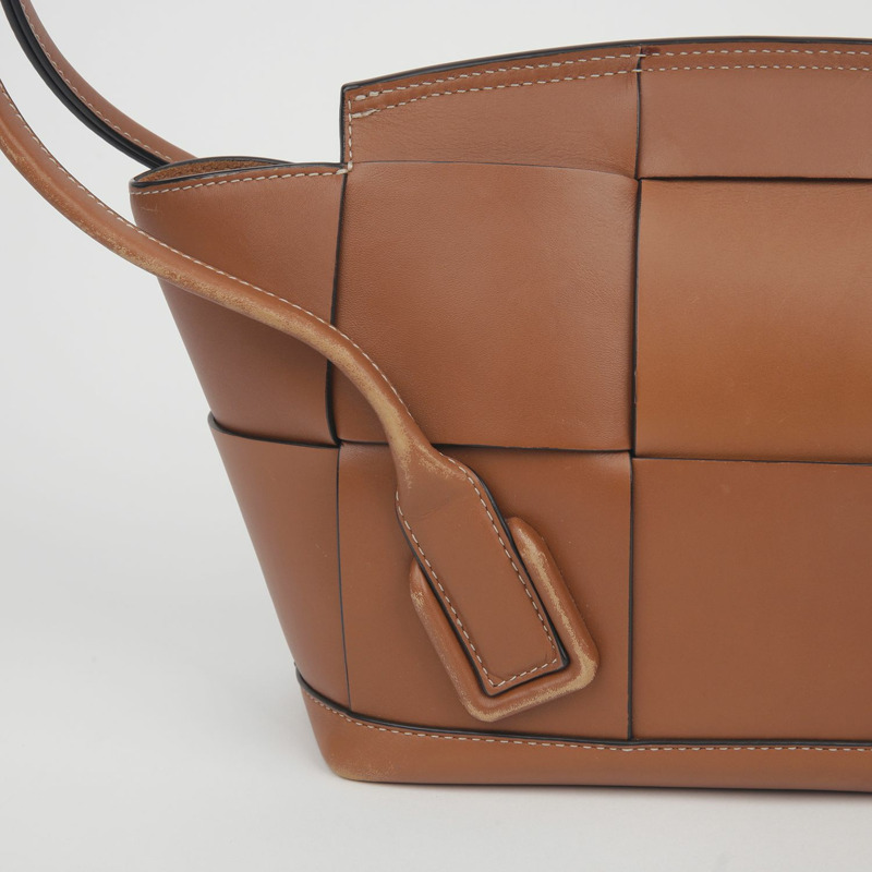 BOTTEGA VENETA Arco 托特肩背包 575943-5