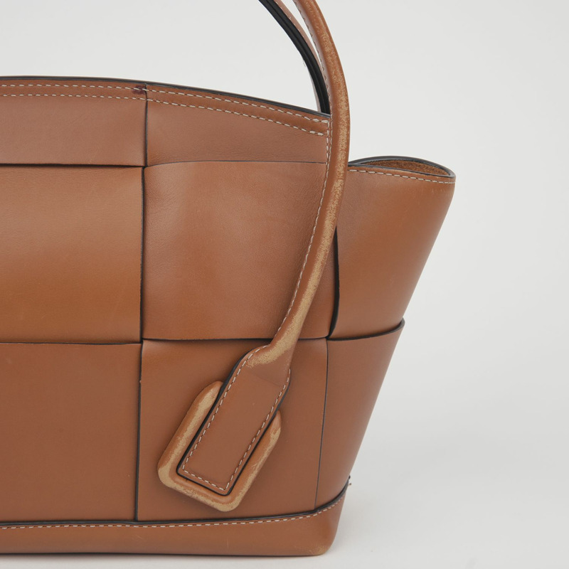 BOTTEGA VENETA Arco 托特肩背包 575943-6