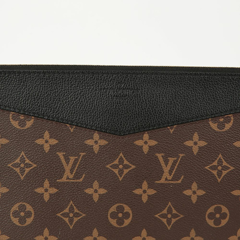 LOUIS VUITTON 每日小袋-1