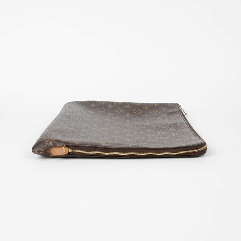 LOUIS VUITTON Etui Voyage GM 手拿包 M44498-4