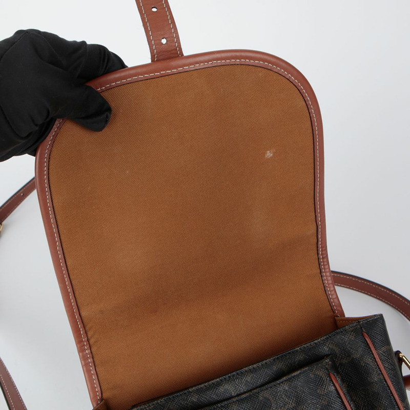 CELINE Polco 中單肩斜背包 191502BZJ-11