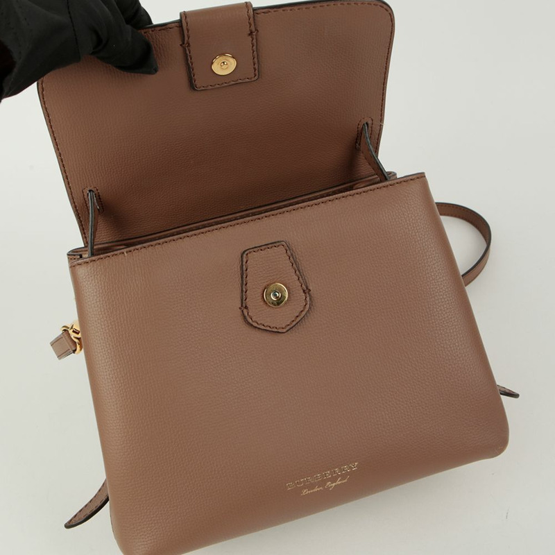 BURBERRY Camberley 小號托特單肩包-13