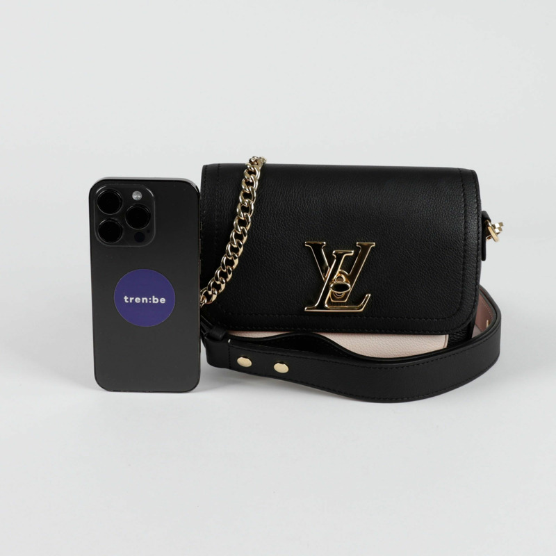 LOUIS VUITTON M58557 Lockme Tender 單肩斜背包-9
