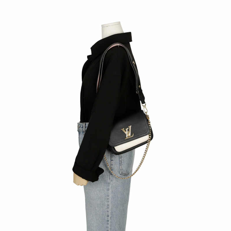 LOUIS VUITTON M58557 Lockme Tender 單肩斜背包-12