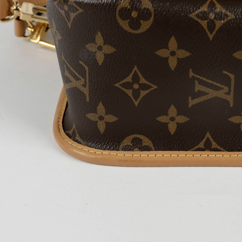 LOUIS VUITTON Diane 單肩斜背包-8