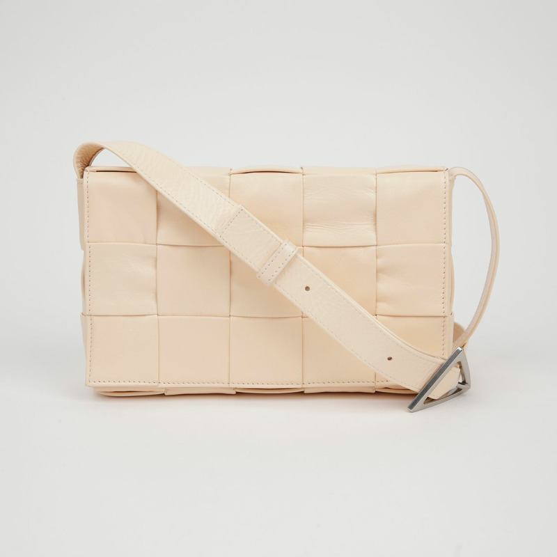 BOTTEGA VENETA Cassette 單肩斜背包 667298-1