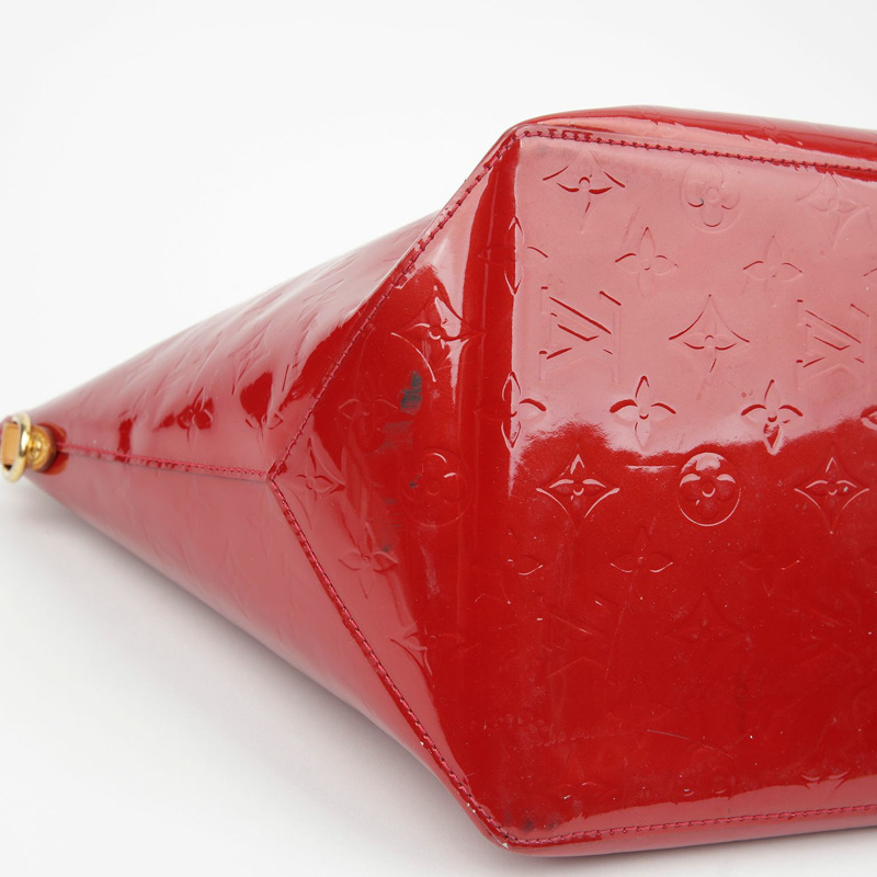 LOUIS VUITTON Bellevue GM 尺寸手提包-11