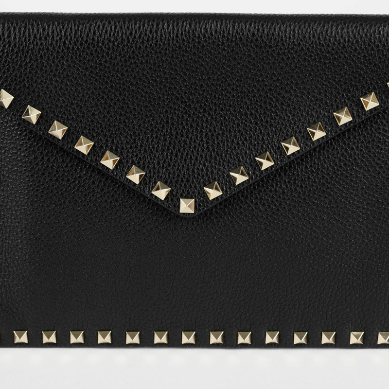 VALENTINO Rockstud 信封手拿包-1