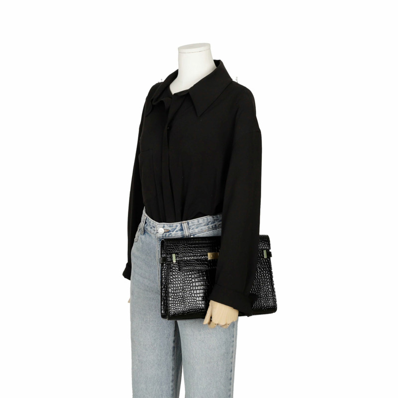 SAINT LAURENT 曼哈頓中型單肩包-11