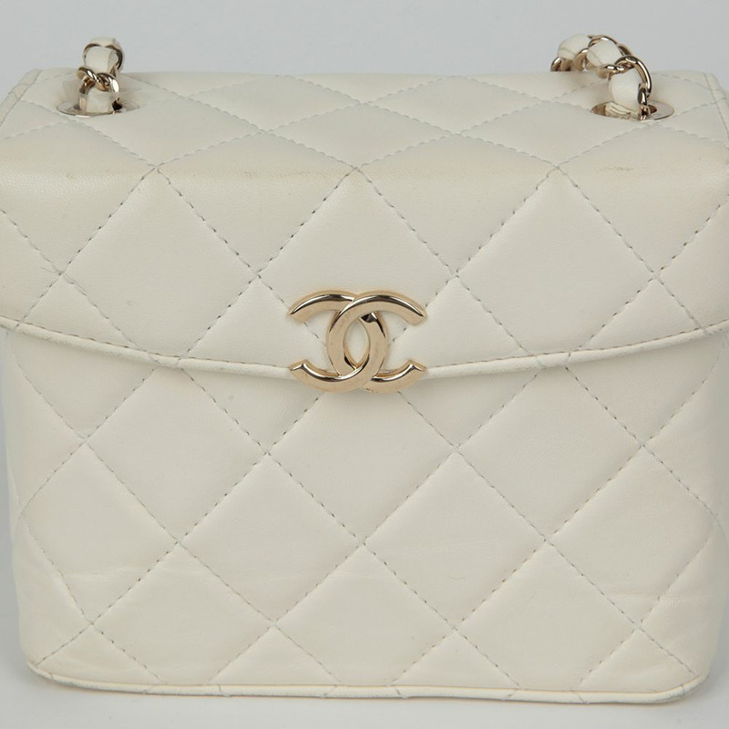 CHANEL CC 標誌翻蓋盒鏈單肩包-2