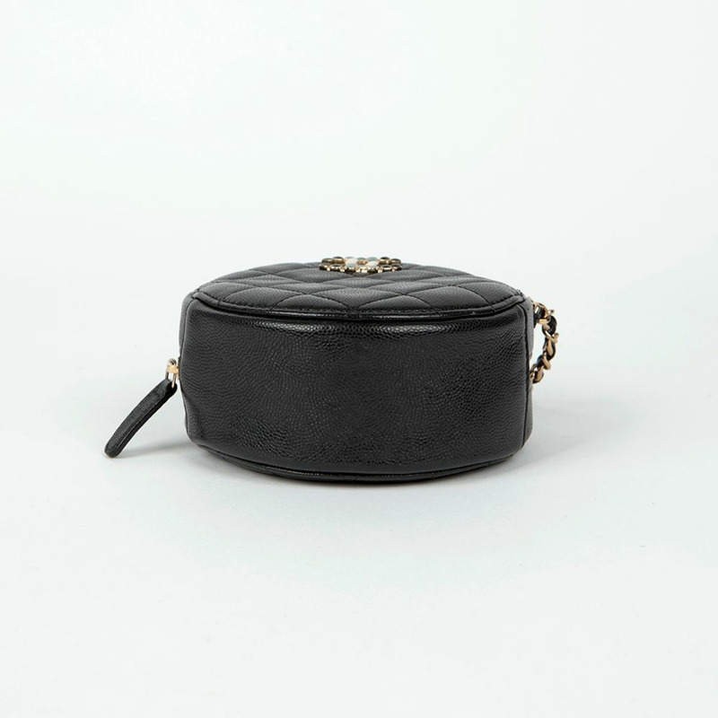 CHANEL Caviar Skin 圓形單肩斜背包-5