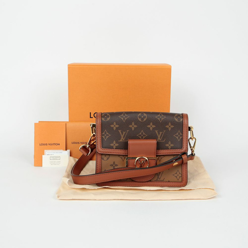 LOUIS VUITTON Dauphine 迷你肩斜背包 M44580-0