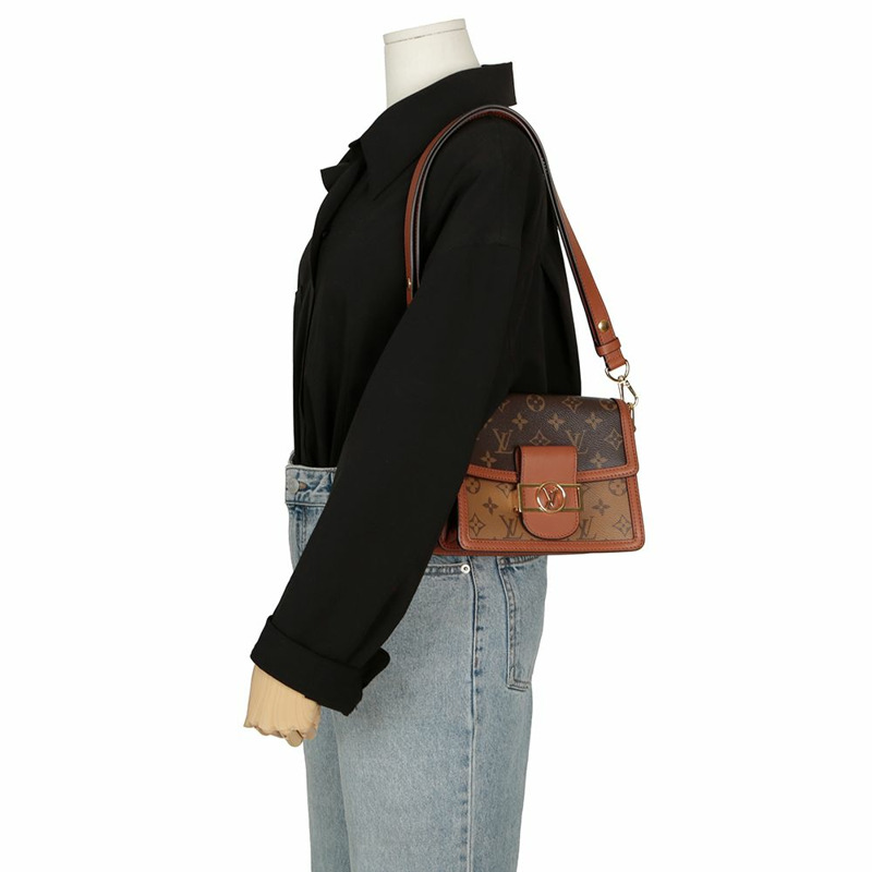 LOUIS VUITTON Dauphine 迷你肩斜背包 M44580-13