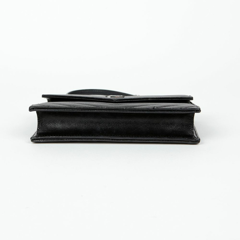 SAINT LAURENT 信封鏈條皮夾斜背包 393953-4