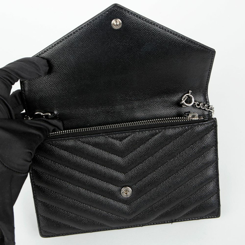 SAINT LAURENT 信封鏈條皮夾斜背包 393953-9