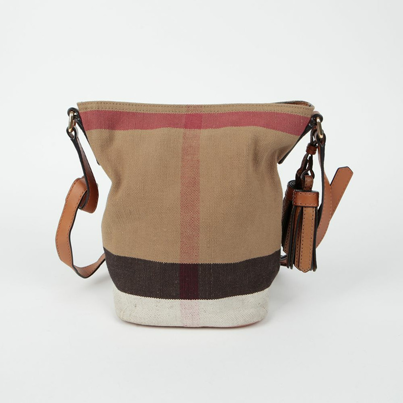 BURBERRY Ashby 迷你 Hobo 單肩斜背包 3982933-2