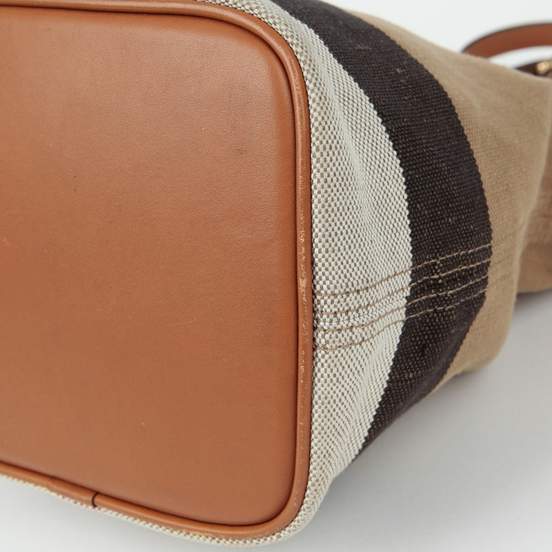 BURBERRY Ashby 迷你 Hobo 單肩斜背包 3982933-5