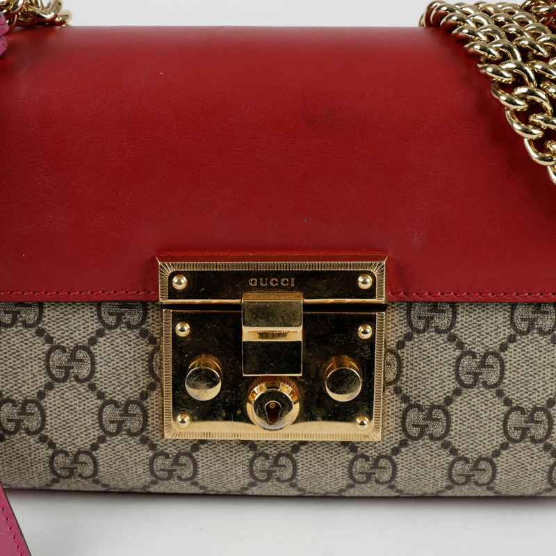 GUCCI 掛鎖小號鏈條單肩斜背包-1