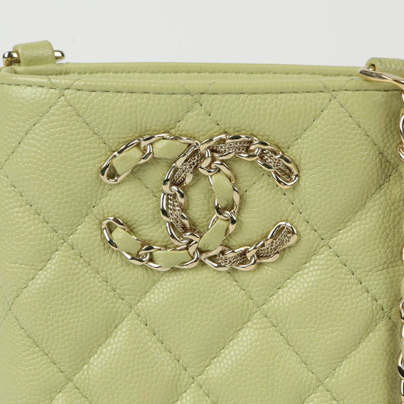 CHANEL Caviar Skin CC Logo 手機支架與斜背包-2