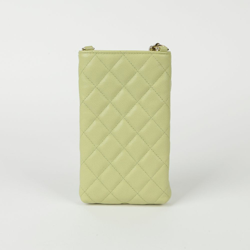 CHANEL Caviar Skin CC Logo 手機支架與斜背包-3