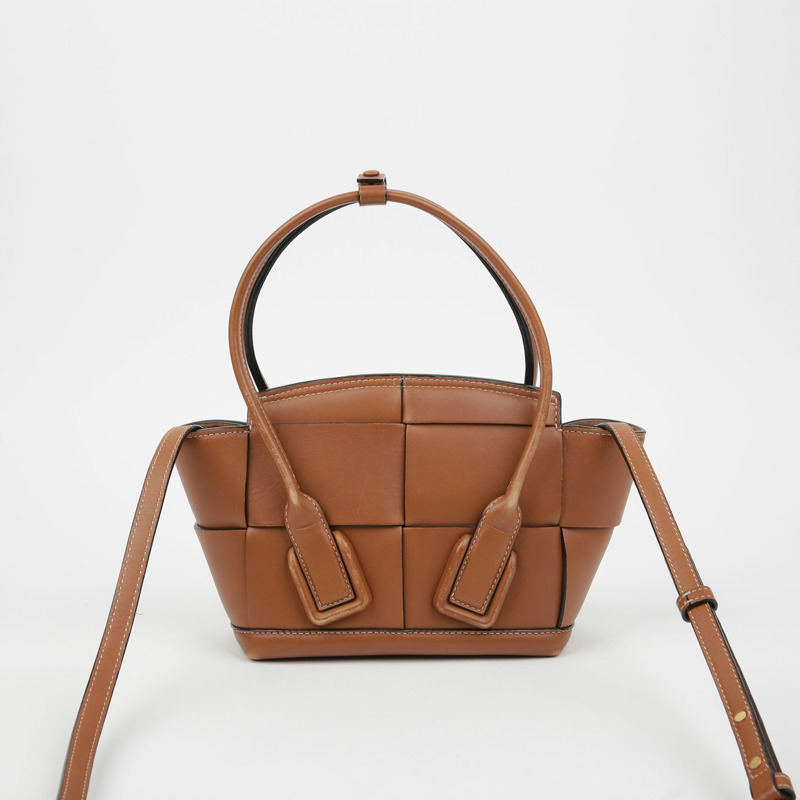 BOTTEGA VENETA Arco 迷你托特單肩包 600606-4