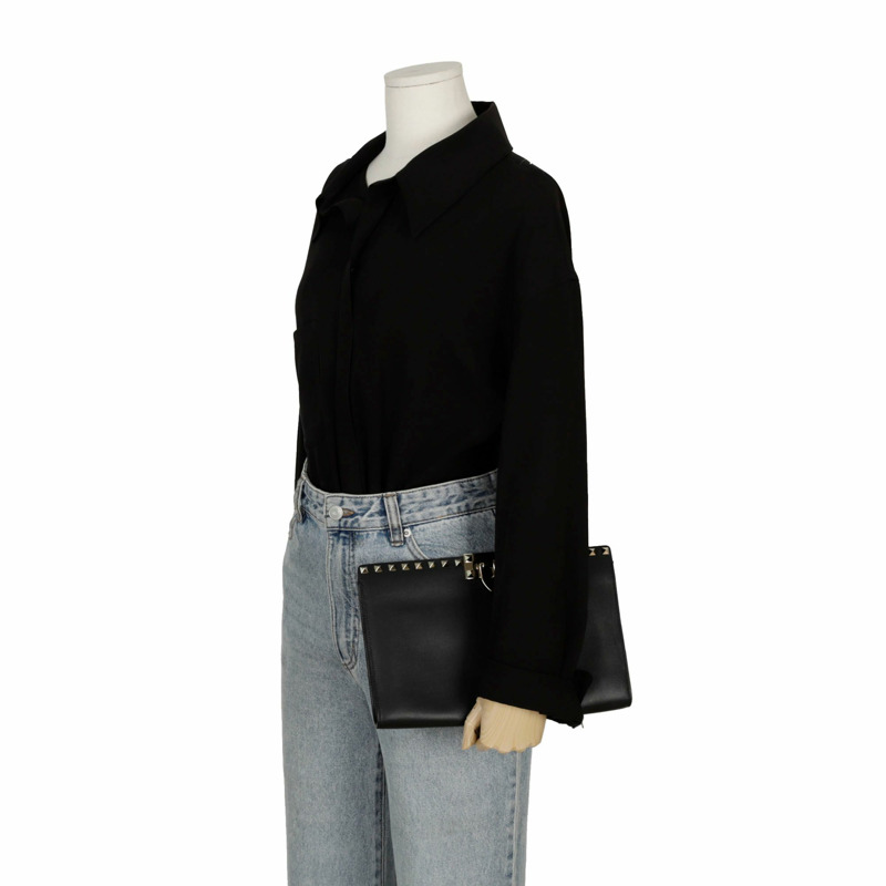 VALENTINO Rockstud 手拿包-12
