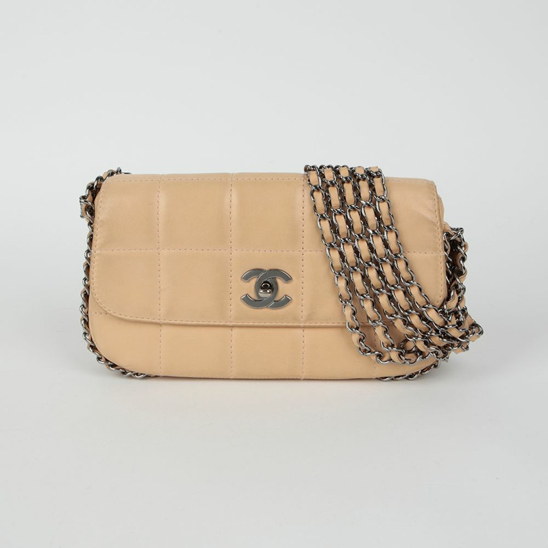 CHANEL CC 標誌巧克力條鏈單肩包-1