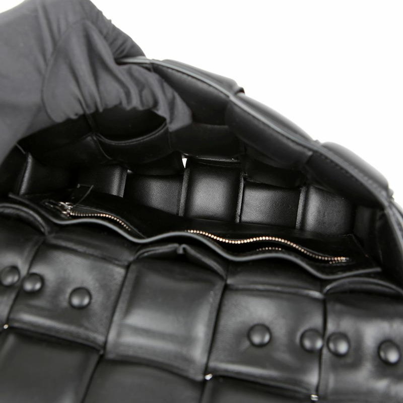 BOTTEGA VENETA 631421 鏈條卡式單肩斜背包-10