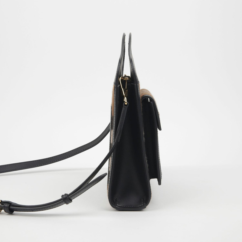 【包稅】BURBERRY 迷你口袋手提單肩包 8047010-2