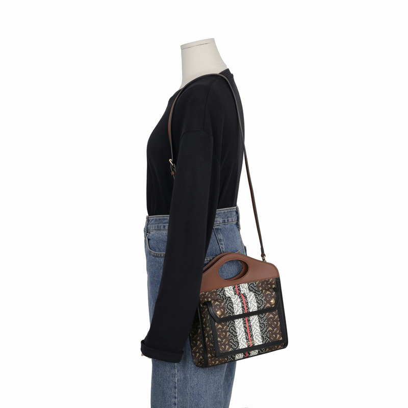 【包稅】BURBERRY 口袋迷你手提單肩包-8