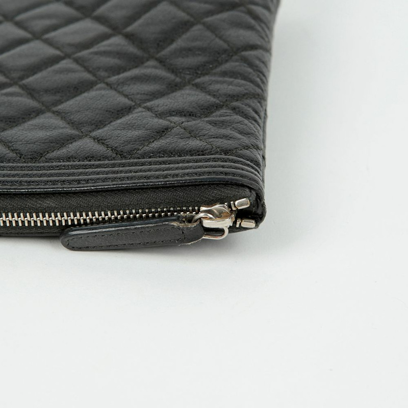 CHANEL Caviar Boy 大號手包 A84407-6