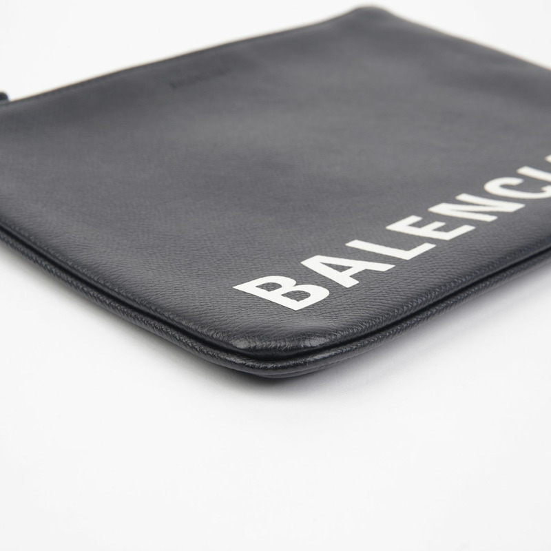 BALENCIAGA 中型鈔票袋 579857-4