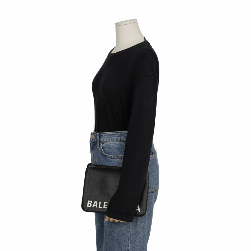 BALENCIAGA 中型鈔票袋 579857-8