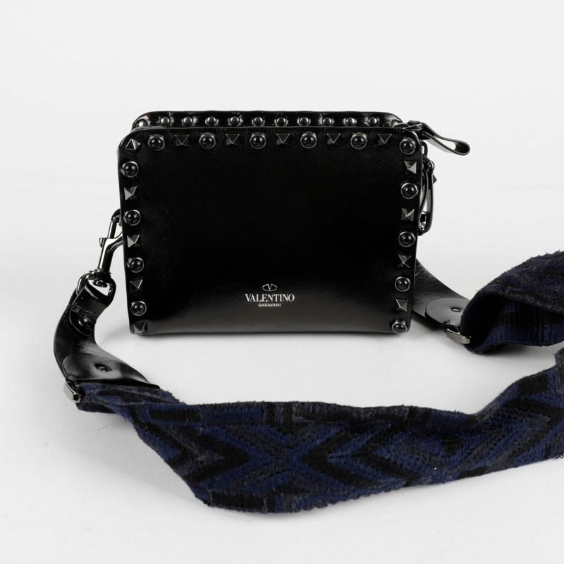 VALENTINO Rockstud 斜背包-3