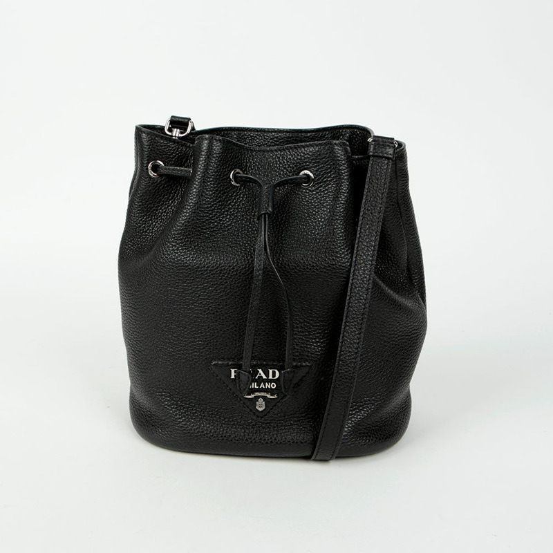PRADA 1BE060 水桶肩斜背包-1