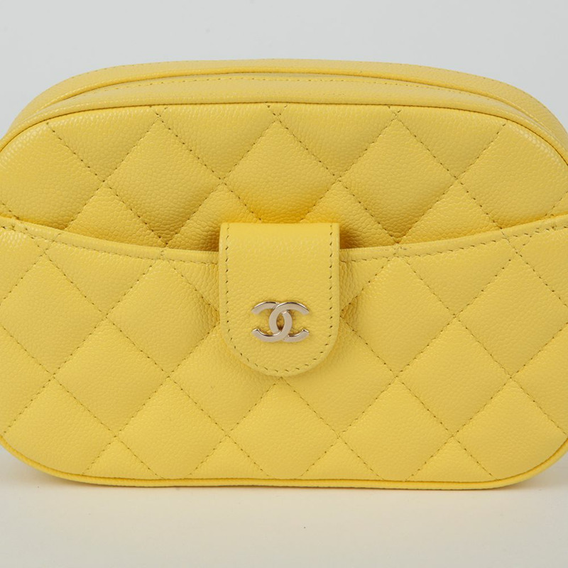 CHANEL AP3998 CC 標誌魚子醬相機單肩斜背包-1