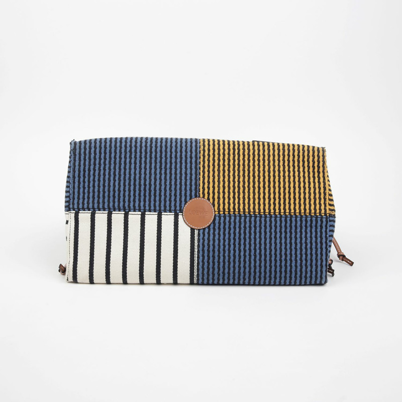 LOEWE 靠墊手提袋 330 79AA71-4