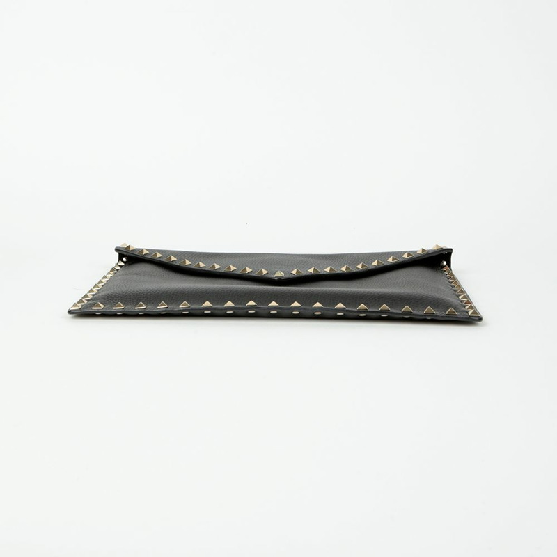 VALENTINO Rockstud 信封手拿包-5